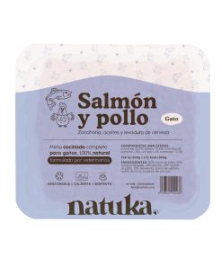 PELUCHOS-MASCOTAS-NATUKA-MENÚ-COCINADO-DE-POLLO-Y-SALMÓN-PARA-GATO